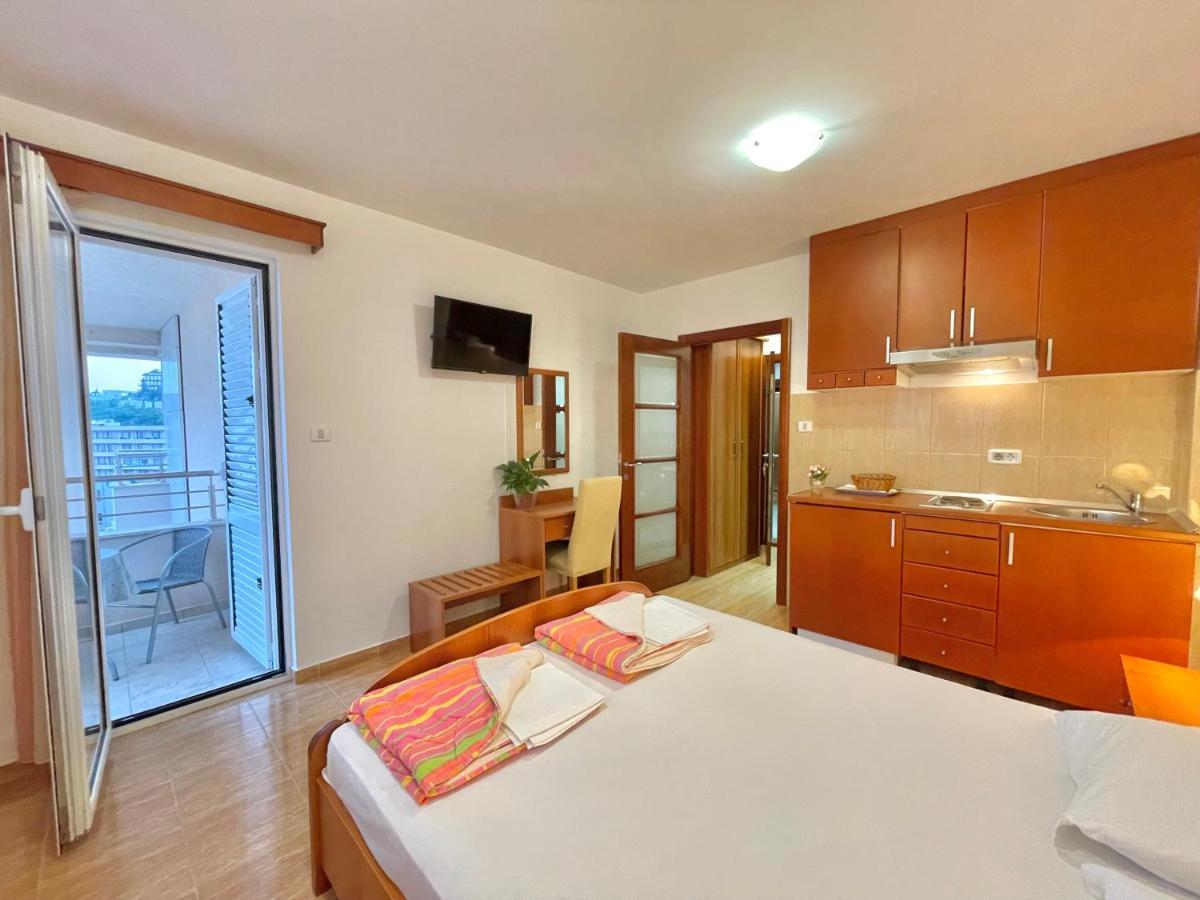 Apartments Boreta Becici Будва Экстерьер фото