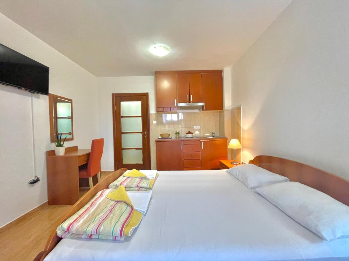 Apartments Boreta Becici Будва Экстерьер фото