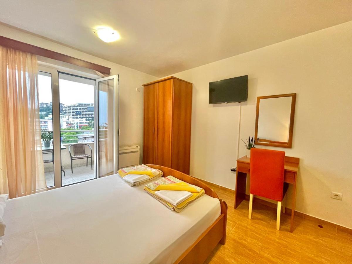 Apartments Boreta Becici Будва Экстерьер фото