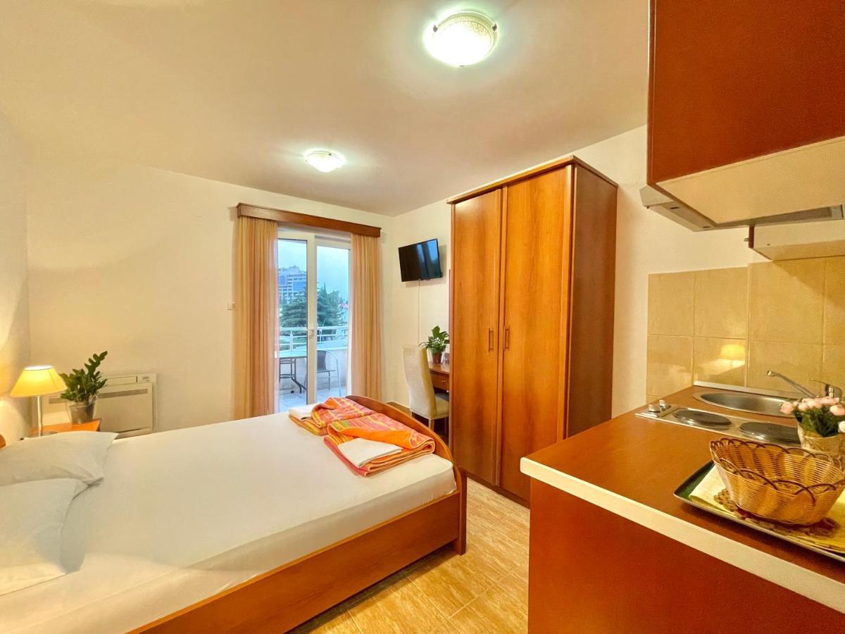 Apartments Boreta Becici Будва Экстерьер фото
