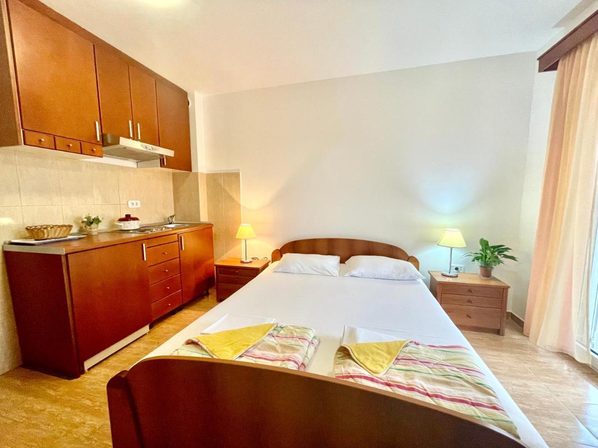Apartments Boreta Becici Будва Экстерьер фото