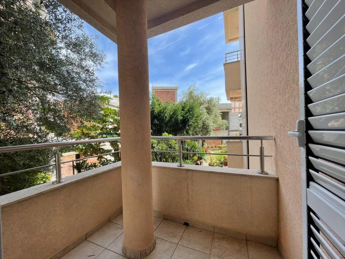 Apartments Boreta Becici Будва Экстерьер фото