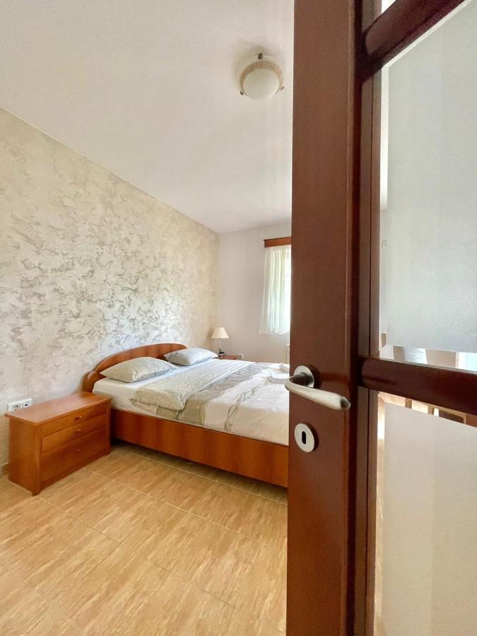 Apartments Boreta Becici Будва Экстерьер фото