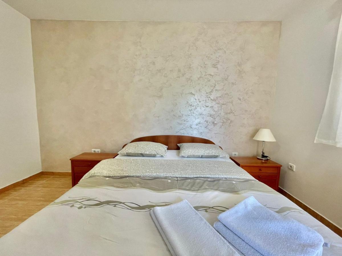 Apartments Boreta Becici Будва Экстерьер фото